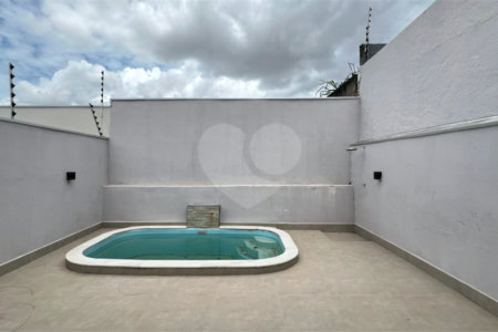 Casa Térrea à venda com 3 quartos, sendo 1 suíte, em Jardim Califórnia, Cuiabá, MT