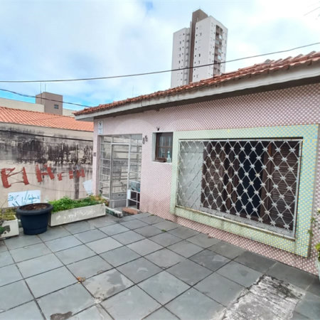 Casa Térrea à venda com 4 quartos, sendo 2 suítes, em Vila Medeiros, São Paulo, SP