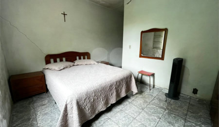 Casa à venda com 3 quartos em Vila Rosa, Itapetininga, SP