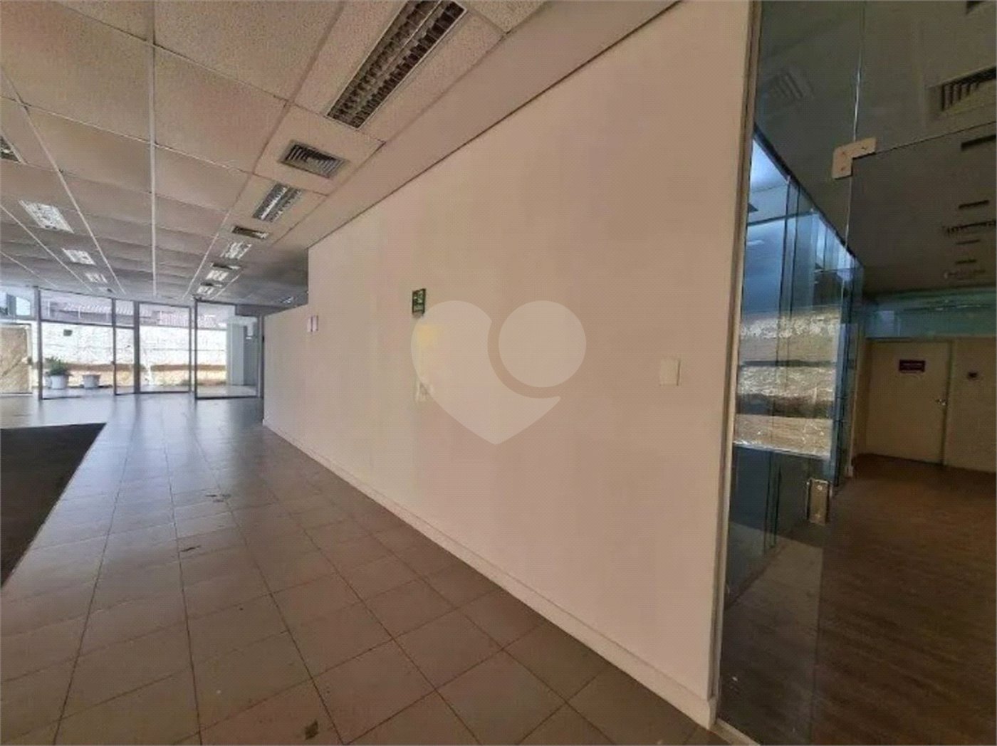 Salão Comercial à venda ou para alugar em Santa Rosa, Vinhedo, SP