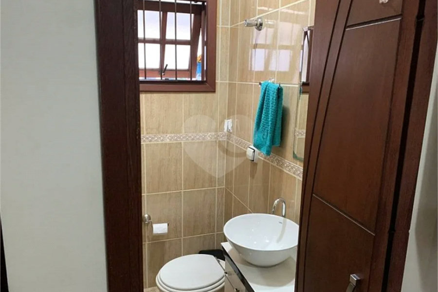 Ótima casa à venda em condomínio próximo ao metro e shopping Tucuruvi