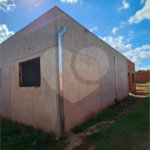 Casa à venda com 3 quartos, sendo 2 suítes, em Jardim Nova Ponta Porã, Ponta Porã - MS