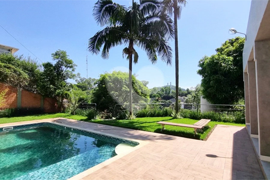 Casa à venda ou para alugar com 3 suítes em Tremembé, São Paulo, SP