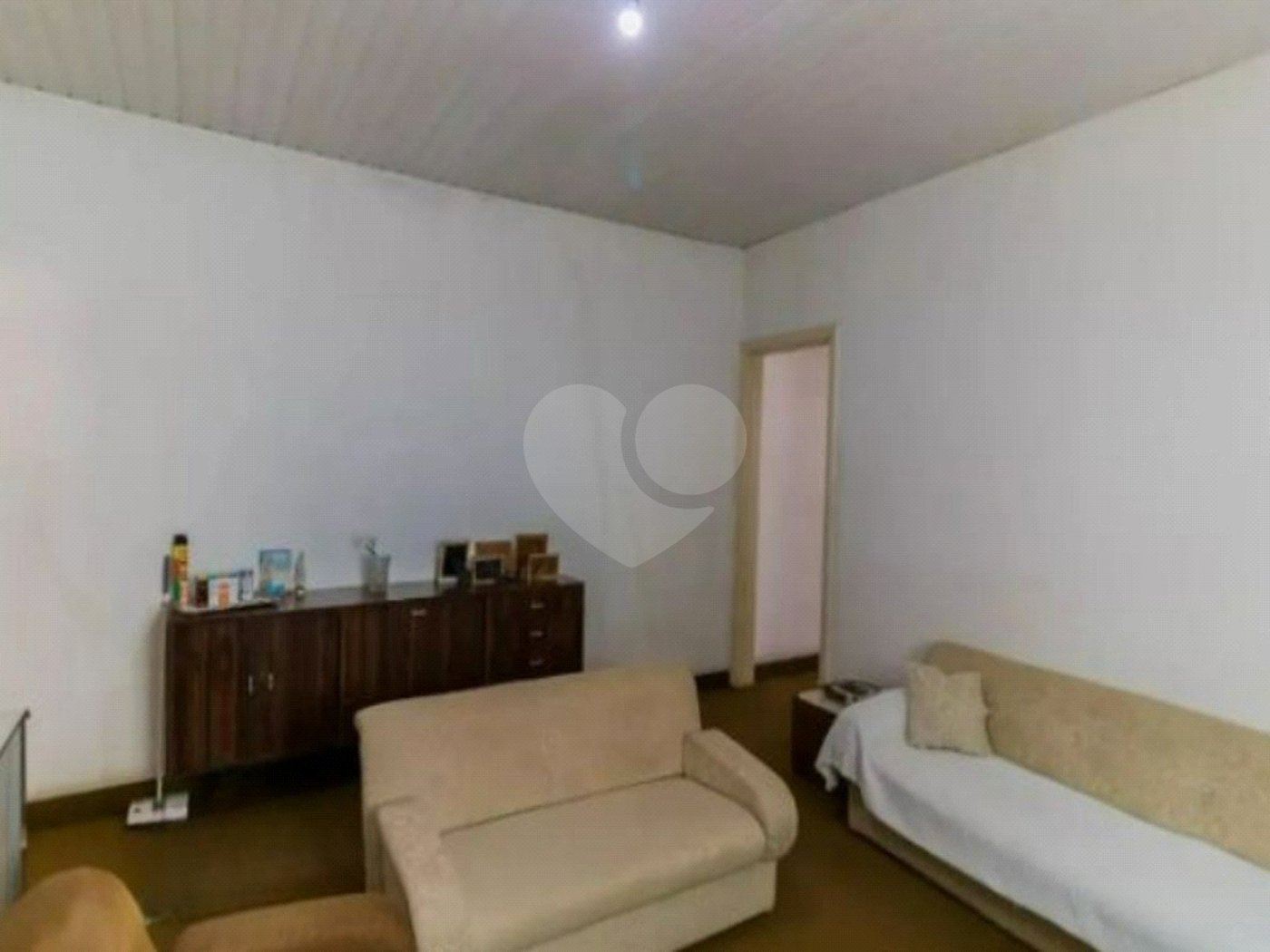 Casa à venda com 4 quartos, sendo 1 suíte, em Cangaíba, São Paulo, SP