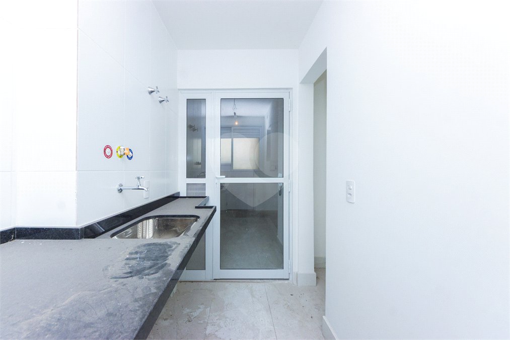 Apartamento à venda com 3 quartos, sendo 1 suíte, em Santo Amaro, São Paulo, SP