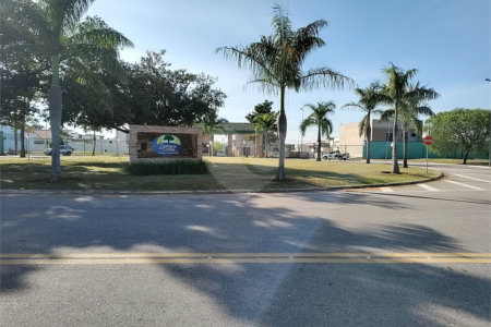 Terreno à venda no condomínio Campos do Conde I e II, Sorocaba - SP