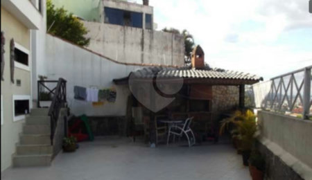 Sobrado à venda com 3 quartos, sendo 1 suíte, em Tucuruvi, São Paulo, SP