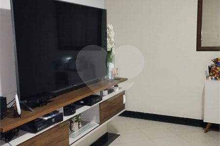 Casa à venda com 3 quartos, sendo 1 suíte, em Vila Maria Alta, São Paulo, SP