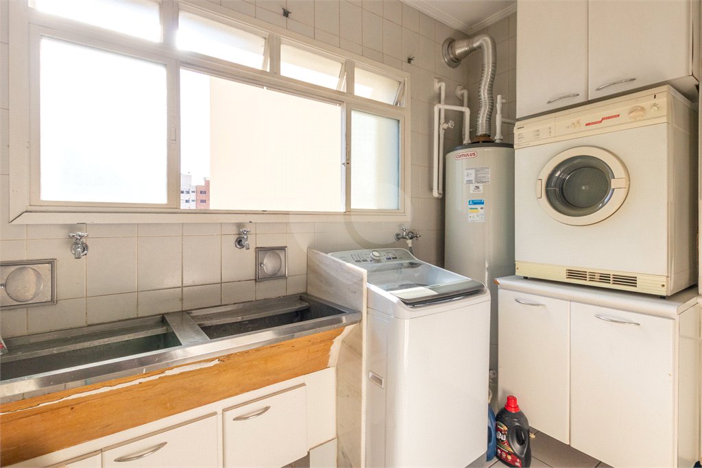 Apartamento à venda com 4 quartos, sendo 2 suítes, em Brooklin, São Paulo, SP