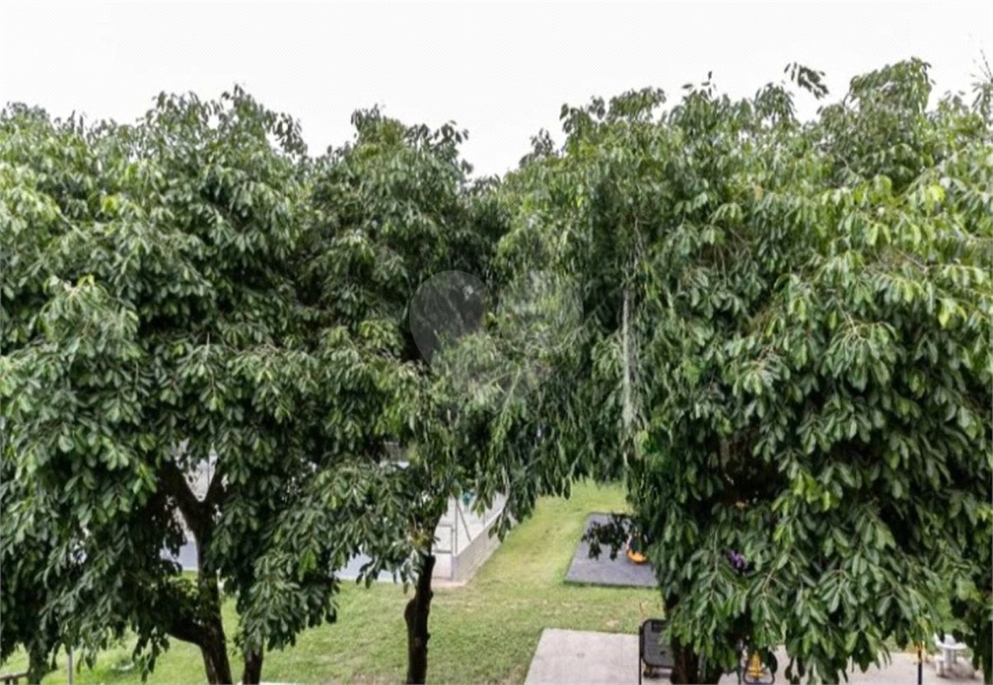 Casa à venda com 5 quartos em Sítio Caraguata, São Paulo, SP