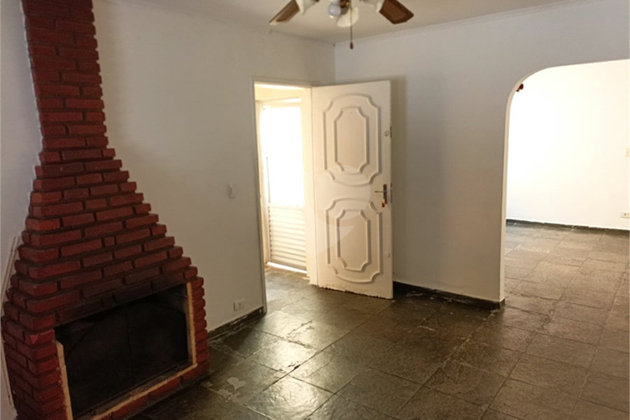 Sobrado à venda com 4 quartos, sendo 1 suíte, em Vila Nova Mazzei, São Paulo, SP