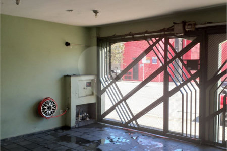Sobrado à venda com 3 quartos em Parque Suzano, Suzano, SP
