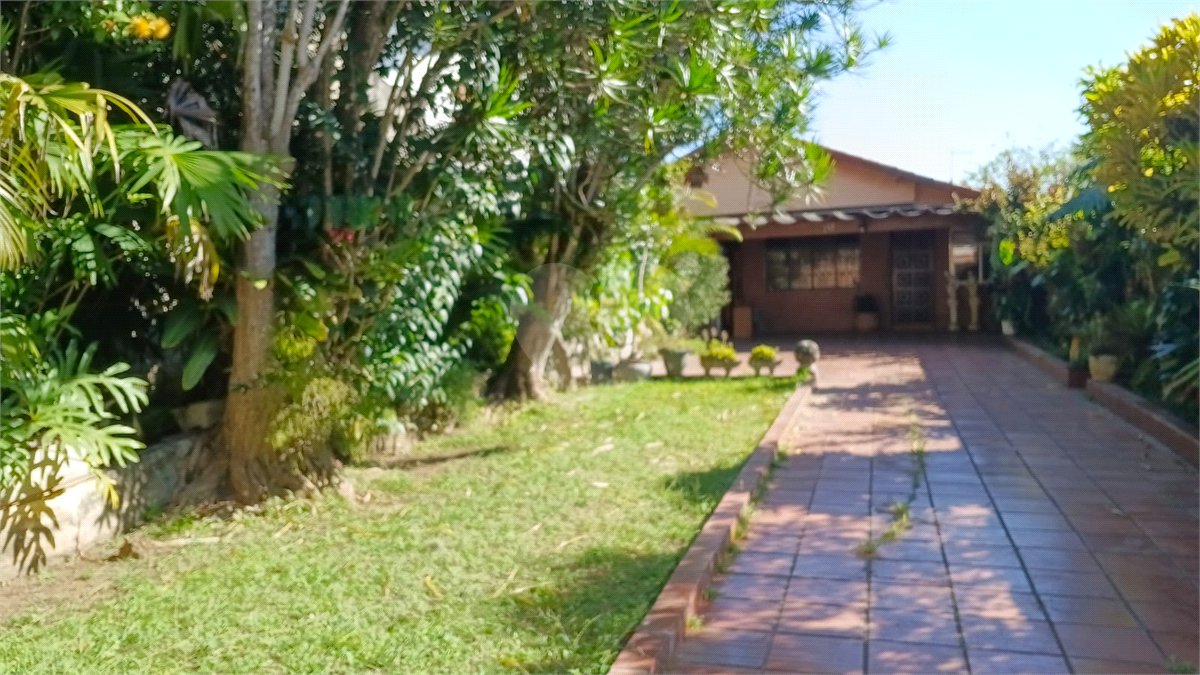 Casa Térrea à venda com 3 quartos em Interlagos, São Paulo, SP