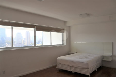 Apartamento à venda com 1 suíte em Vila Gertrudes, São Paulo, SP