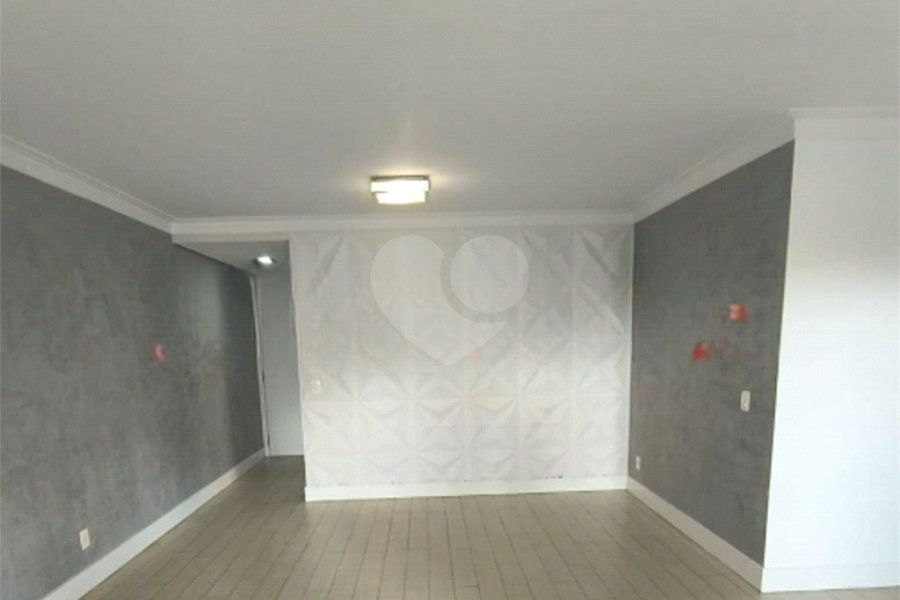 Apartamento à venda com 3 quartos, sendo 2 suítes, em Santana, São Paulo, SP