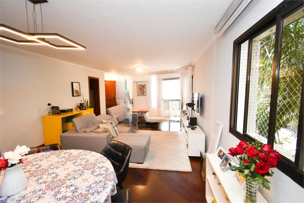 Apartamento à venda com 3 quartos, sendo 1 suíte, em Vila Maria Alta, São Paulo, SP