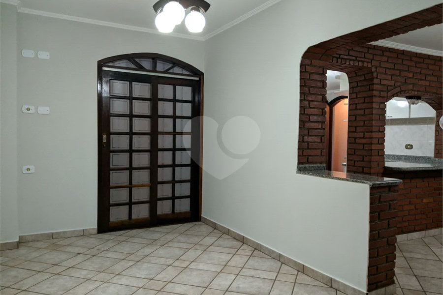 Sobrado à venda com 3 suítes em Vila Guilherme, São Paulo, SP