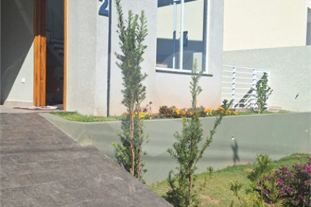 Casa à venda com 3 suítes no condomínio Residencial Alto da Floresta, Bom Jesus dos Perdões - SP