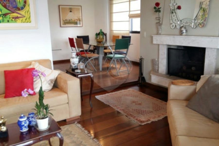 Apartamento à venda com 3 quartos, sendo 2 suítes, em Jardim Parque Morumbi, São Paulo, SP