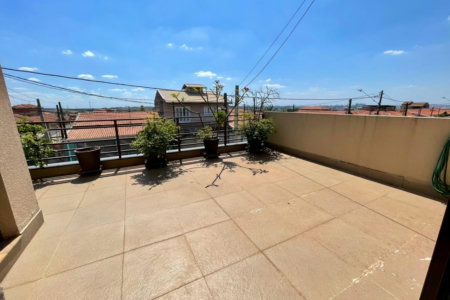 Casa à venda com 3 quartos, sendo 1 suíte, em Jardim Adelaide, Hortolândia, SP