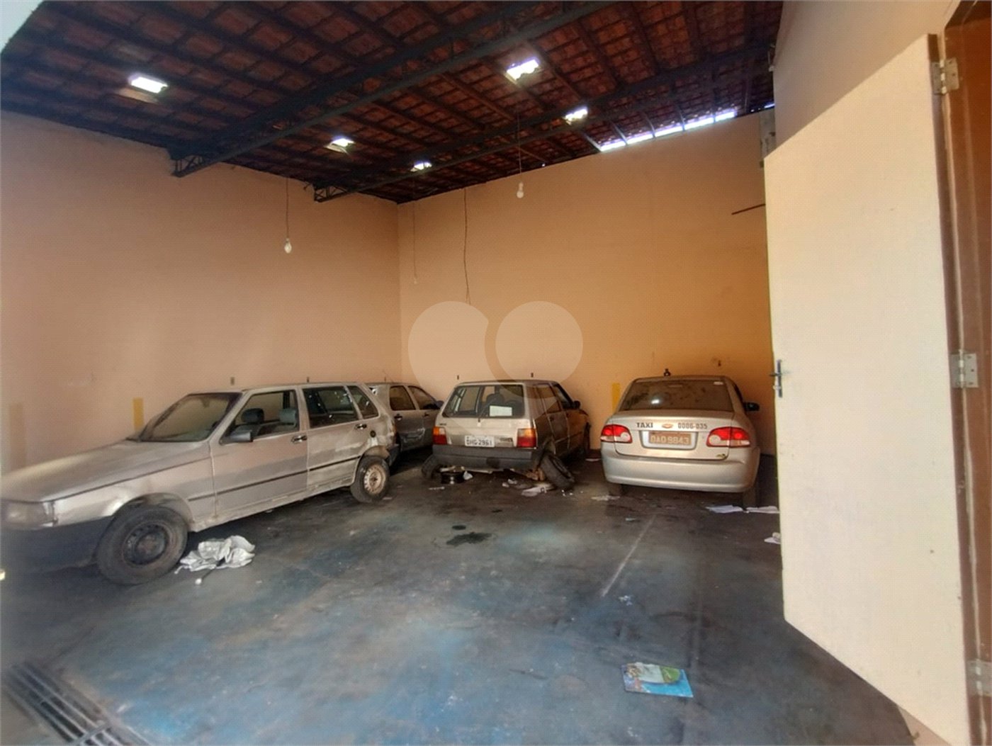 Casa à venda com 2 quartos no Centro, Itapetininga, SP