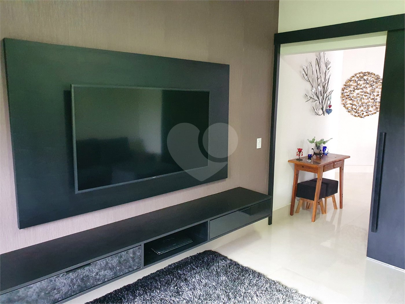 Casa à venda com 3 suítes no condomínio Village Ipanema 1, Araçoiaba da Serra - SP