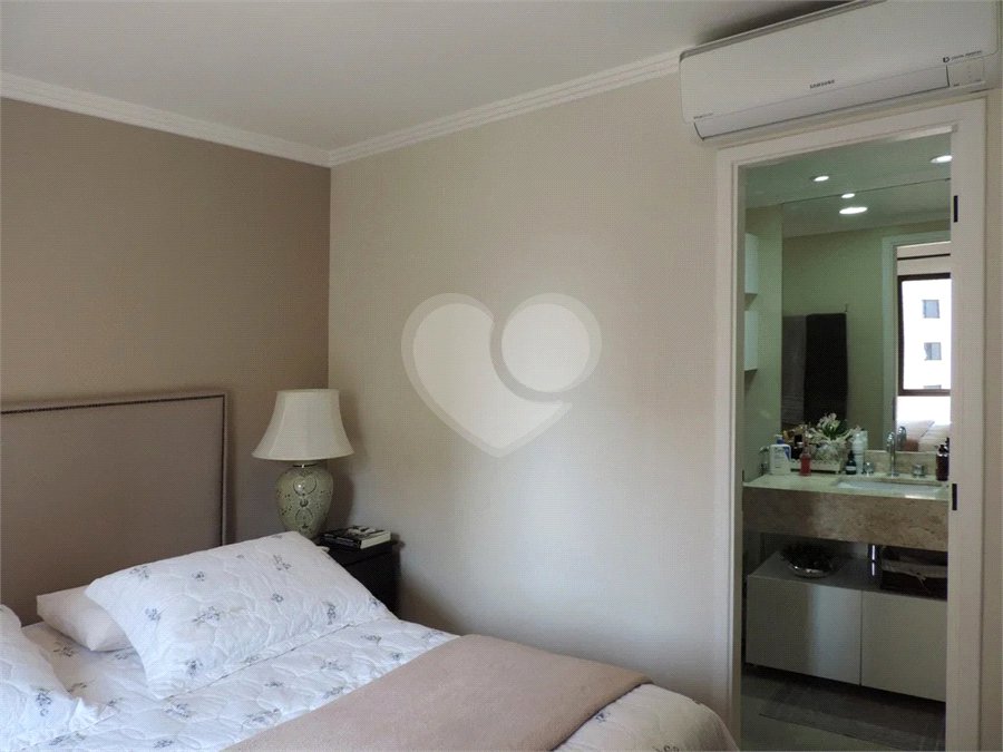 Apartamento para alugar com 3 quartos, sendo 1 suíte,  em Alto da Boa Vista, São Paulo, SP