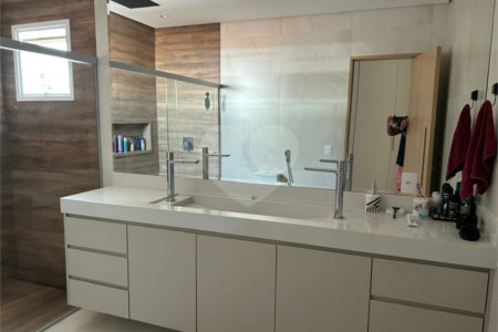Casa à venda com 5 quartos, sendo 4 suítes,  no condomínio Residencial Vila do Itamaraca, Valinhos - SP