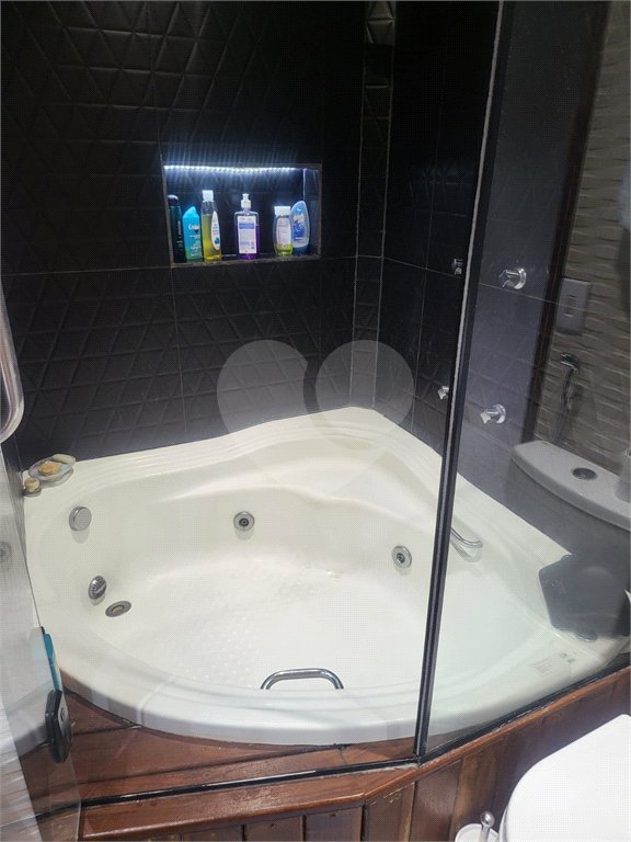 Apartamento à venda com 2 quartos, sendo 1 suíte, em Barra da Tijuca, Rio de Janeiro, RJ