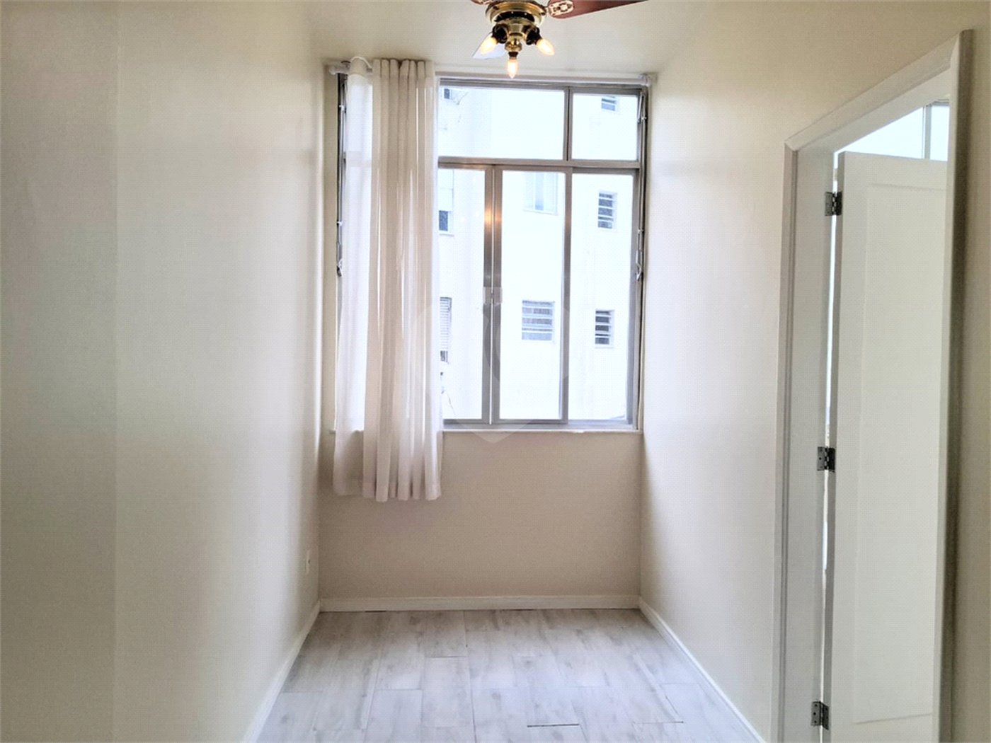 Apartamento à venda com 2 quartos em Copacabana, Rio de Janeiro, RJ
