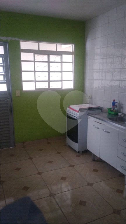 Casa à venda com 3 quartos em Monte Castelo, São José dos Campos, SP