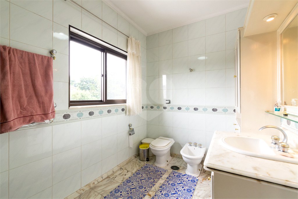 Sobrado à venda com 3 quartos, sendo 1 suíte, em Jardim Prudência, São Paulo, SP