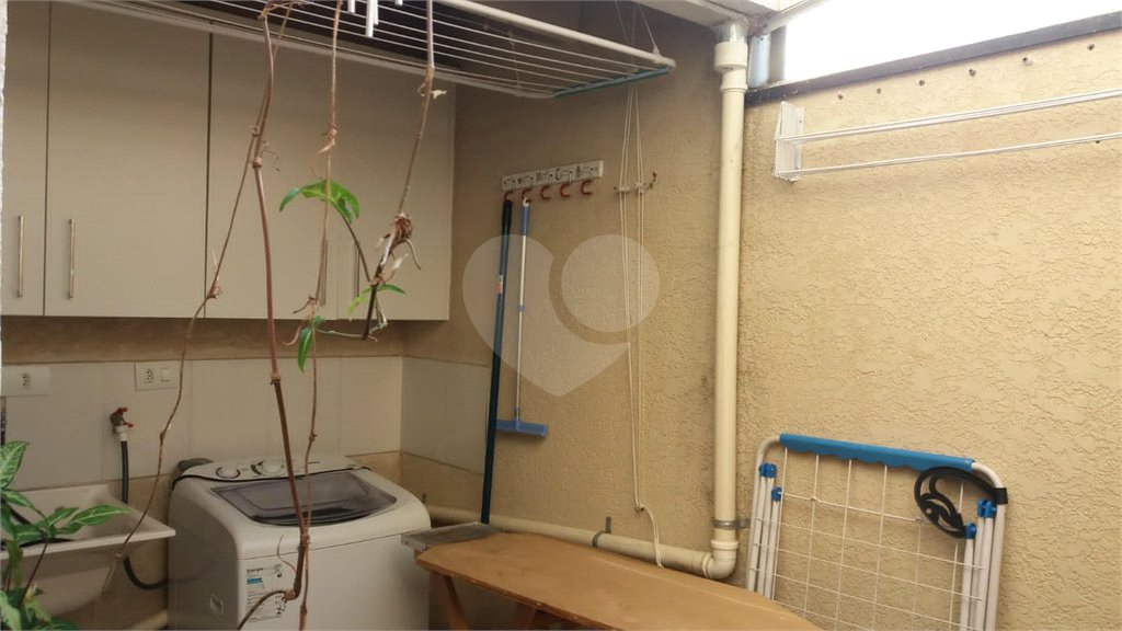 Casa à venda com 2 suítes no condomínio Residencial Taormina, São Paulo - SP