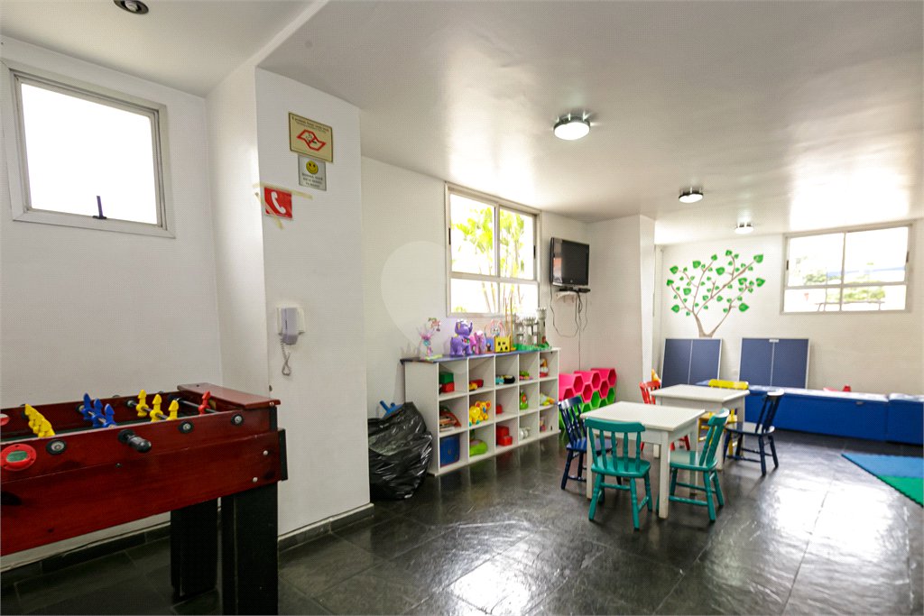 Apartamento à venda com 3 quartos, sendo 2 suítes, em Saúde, São Paulo, SP