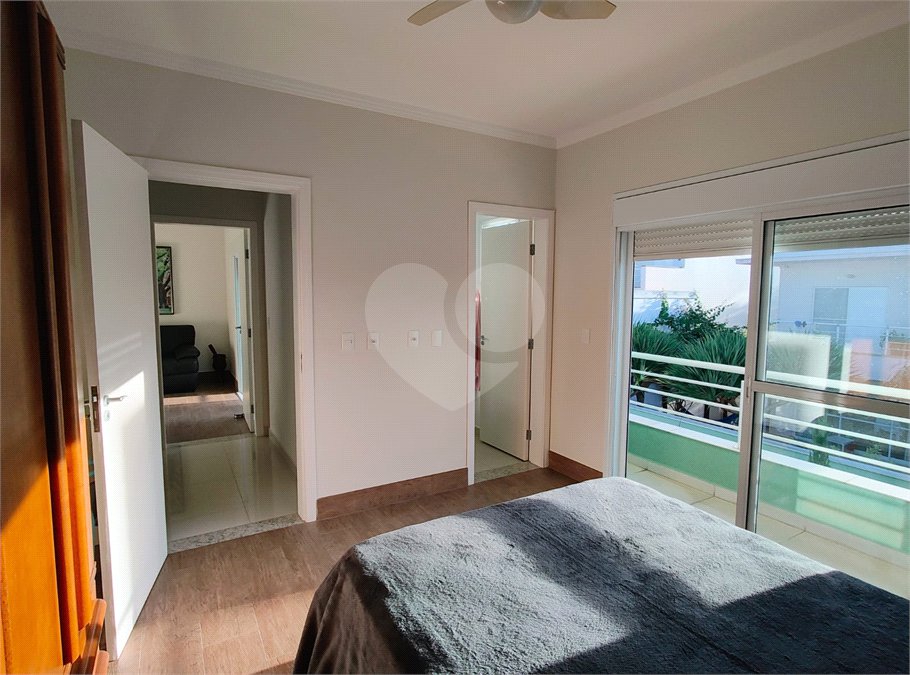 Casa à venda com 3 suítes no condomínio Colinas do Sol, Sorocaba - SP
