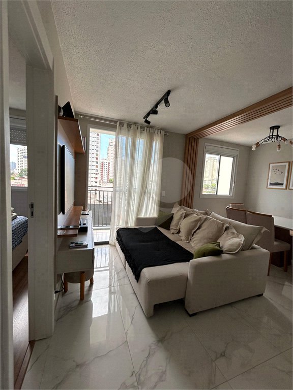 Apartamento à venda com 2 quartos, sendo 1 suíte,  em Água Branca, São Paulo, SP
