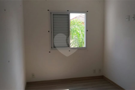 Apartamento à venda com 3 quartos, sendo 1 suíte,  em Vila Caraguatá, São Paulo, SP
