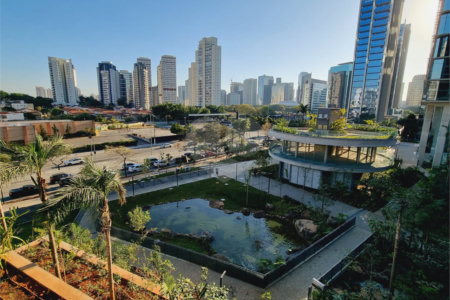 Apartamento à venda ou para alugar com 3 quartos, sendo 1 suíte, em Jardim das Acácias, São Paulo, SP
