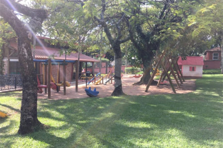 Casa à venda com 6 quartos, sendo 4 suítes, no condomínio São Joaquim, Vinhedo - SP