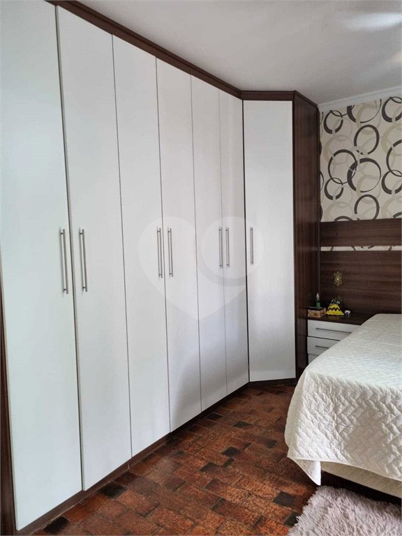 Casa à venda com 4 quartos, sendo 1 suíte, em Vila Leão, Sorocaba, SP