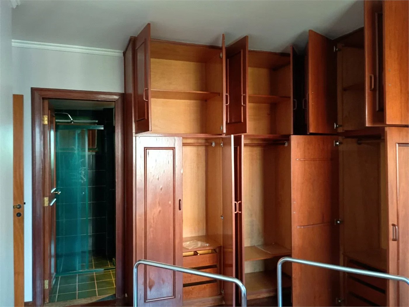 Apartamento à venda ou para alugar com 4 quartos, sendo 1 suíte, em Vila Andrade, São Paulo, SP