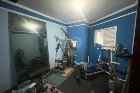 Sobrado à venda com 3 quartos, sendo 1 suíte, em Vila Piauí, São Paulo, SP