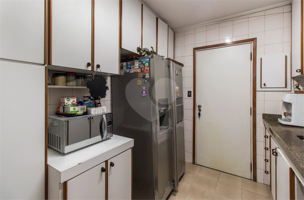 Apartamento à venda com 3 quartos, sendo 1 suíte, em Santo Amaro, São Paulo, SP