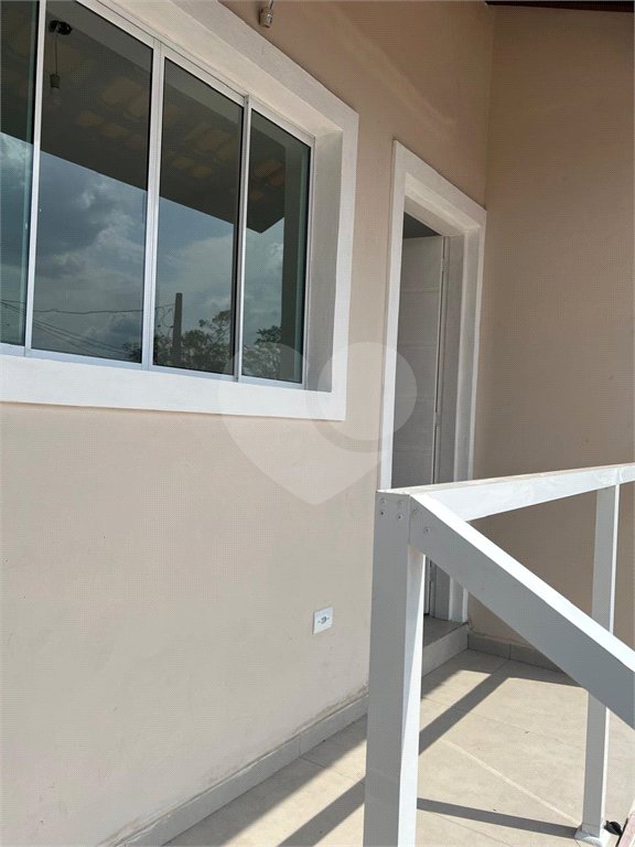 Casa à venda com 2 quartos, sendo 1 suíte, em Vila Vilma (mailasqui), São Roque, SP