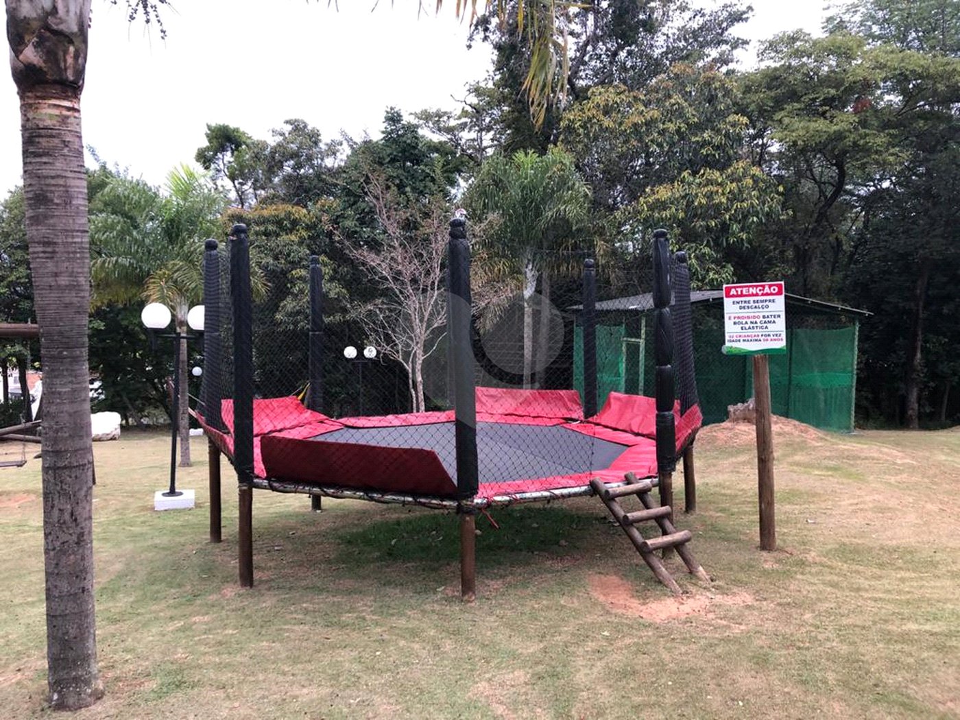 Casa à venda com 3 suítes no condomínio Aldeia da Mata, Votorantim - SP