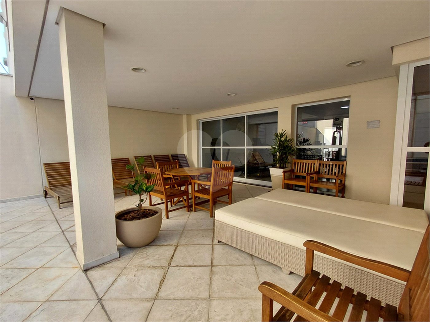 Apartamento à venda com 2 quartos, sendo 1 suíte, em Vila Anglo Brasileira, São Paulo, SP