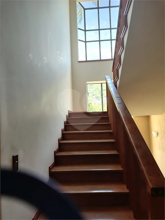 Casa à venda ou para alugar com 5 quartos, sendo 2 suítes, em Jardim Dos Estados, Poços de Caldas - MG