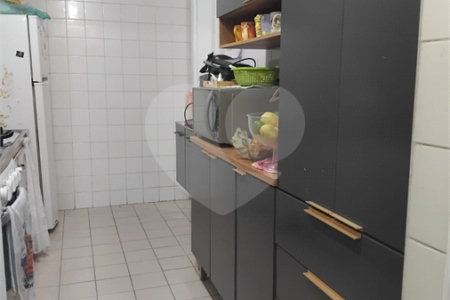 Apartamento à venda com 3 quartos em Demarchi, São Bernardo do Campo, SP