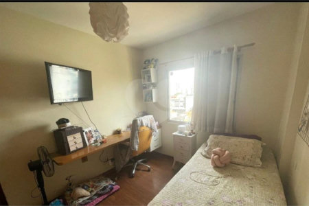 Apartamento à venda com 4 quartos, sendo 1 suíte, em Tatuapé, São Paulo, SP