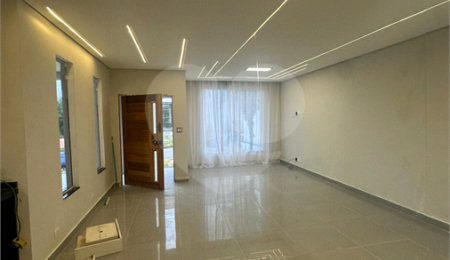 Terreno para alugar com 3 suítes no condomínio Residencial Veneza, Mogi das Cruzes - SP